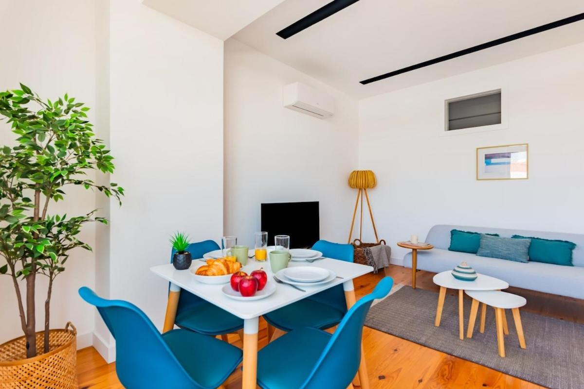 Urban Haven A 2br Modern Retreat Apartamento Lisboa